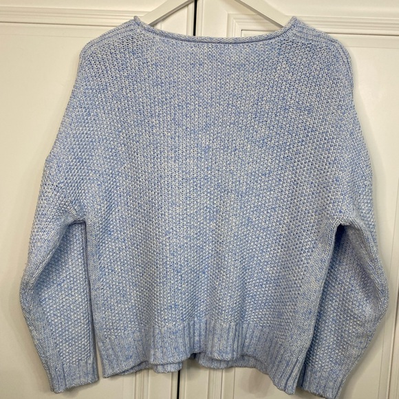 EUC Women’s Size Small Habitat Soft Blue Crew Neck Sweater Fabric Rolled at Neck - Picture 4 of 10